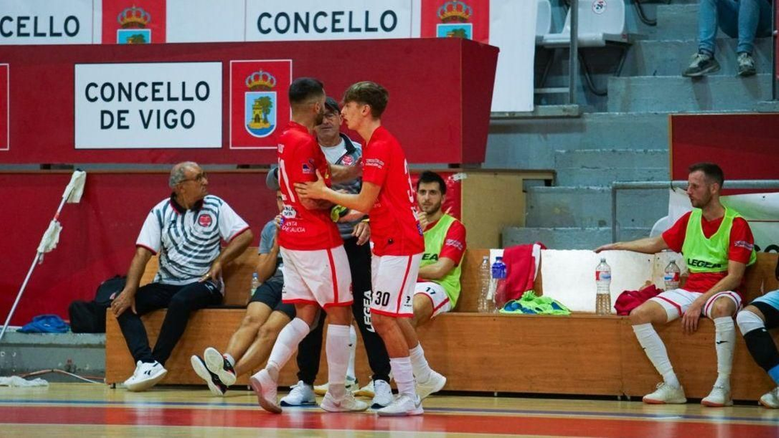 El colectivo rojo se despidió de la Segunda B el pasado fin de semana.