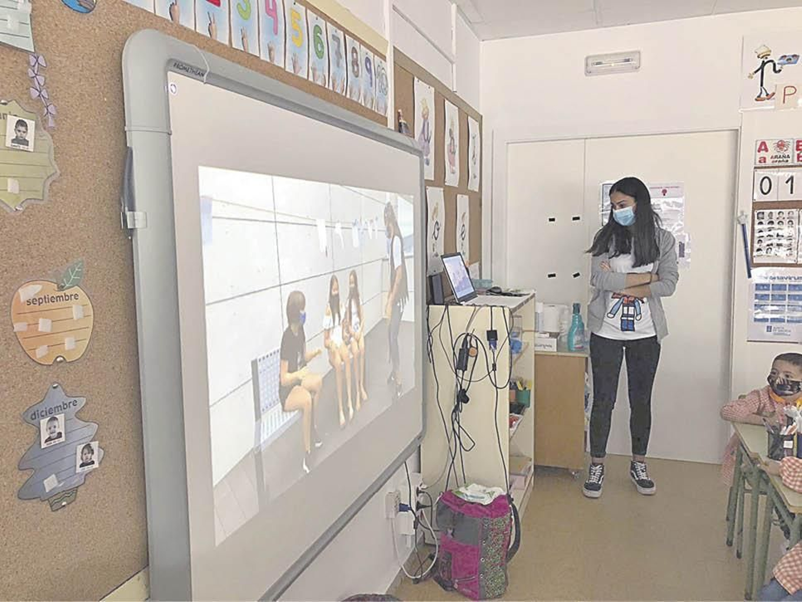 Lucía Bruquet en una de sus clases de primeros auxilios.