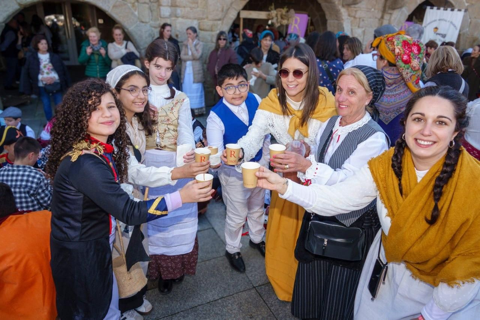 Galería | Cientos de niños toman Vigo por la Reconquistiña