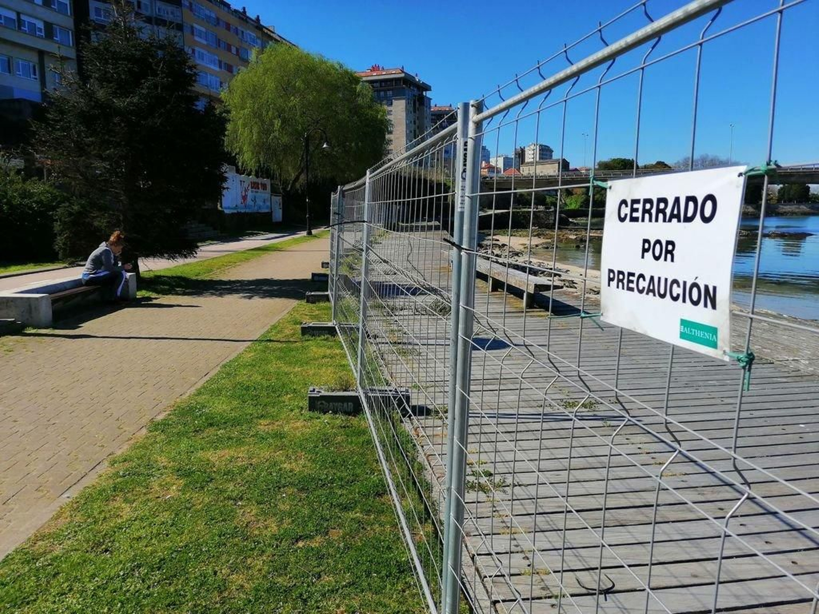 Reparación parcial del paseo de Bouzas