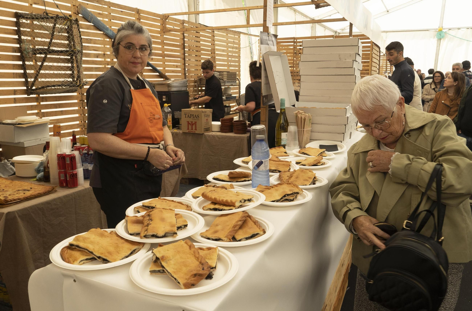 Galería | Un domingo en Redondela entre choco y Revilla