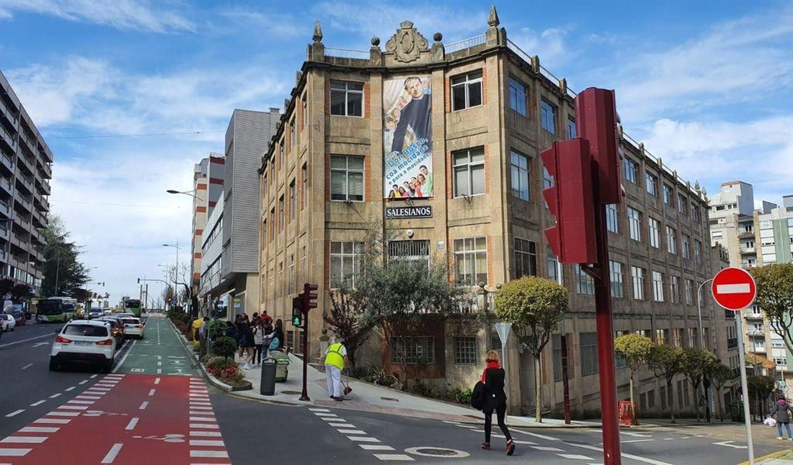El sacerdote está adscrito a colegio María Auxliadora de Vigo.