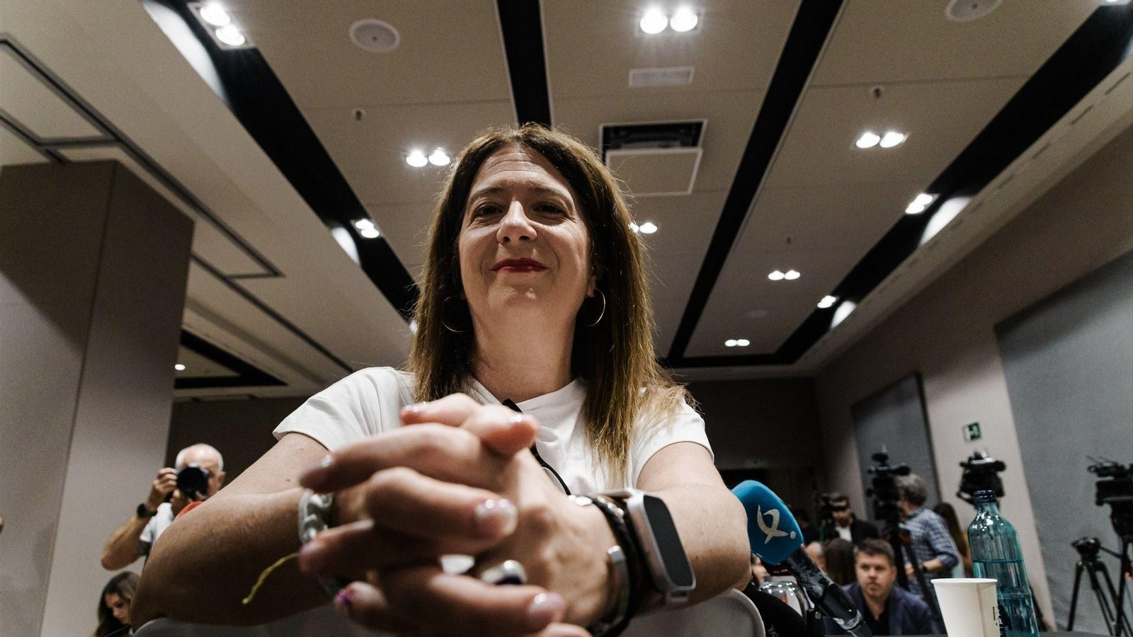 La exconcejal socialista Leire Díez comparece tras darse de baja como afiliada del PSOE