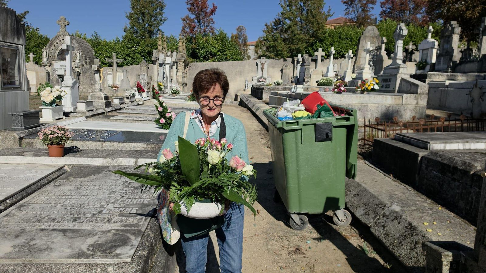 Las flores de Rial por el Día de Todos los Santos en el cementerio de San Francisco.