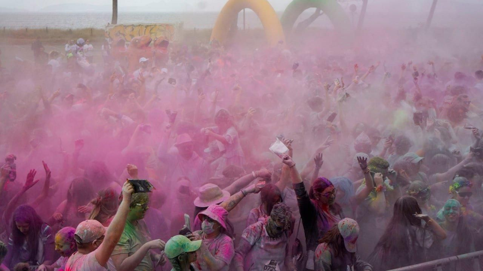Holi Life Vigo 2024.