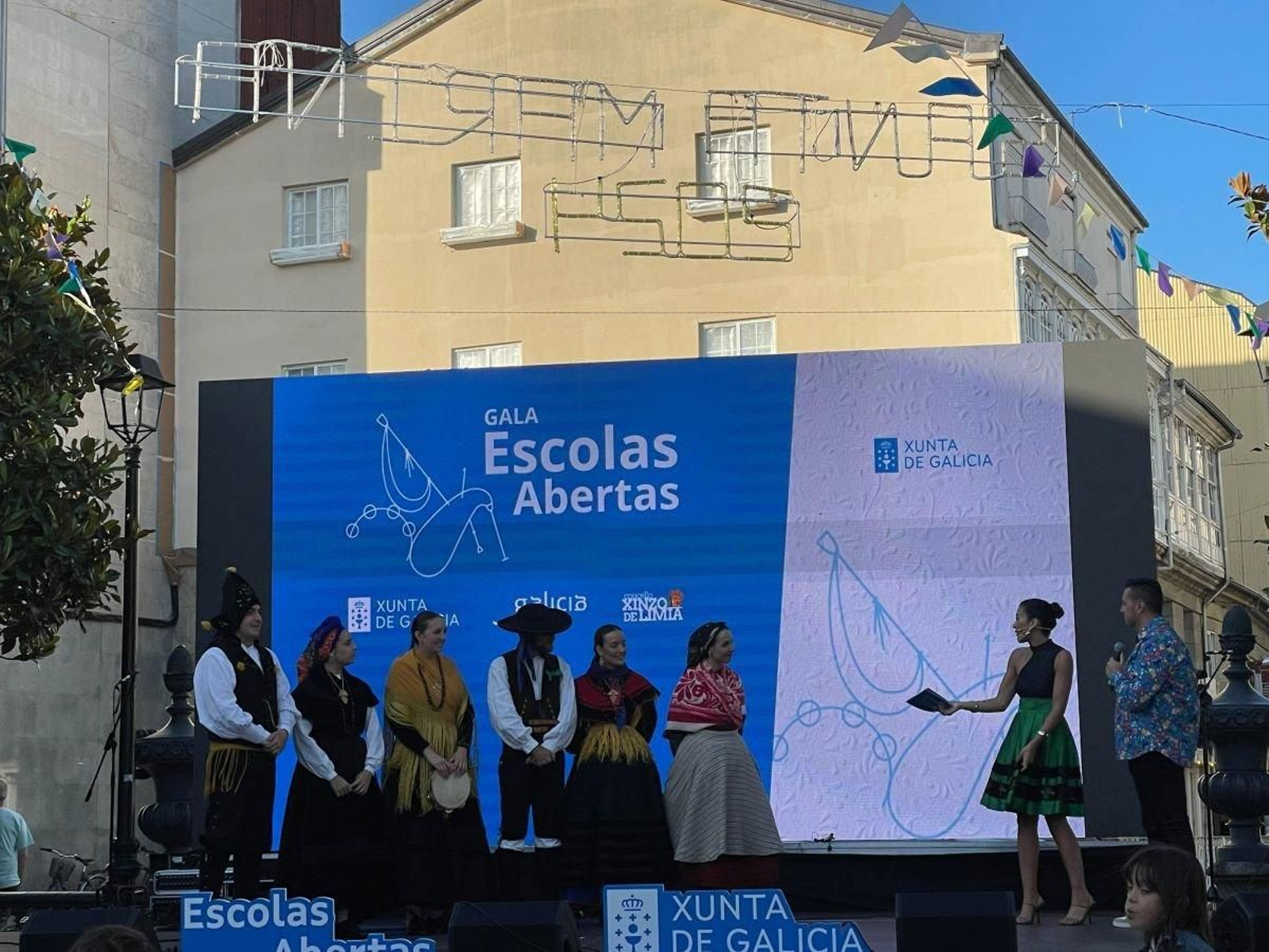 Un momento da gala de clausura das Escolas Abertas, en Xinzo de Limia.