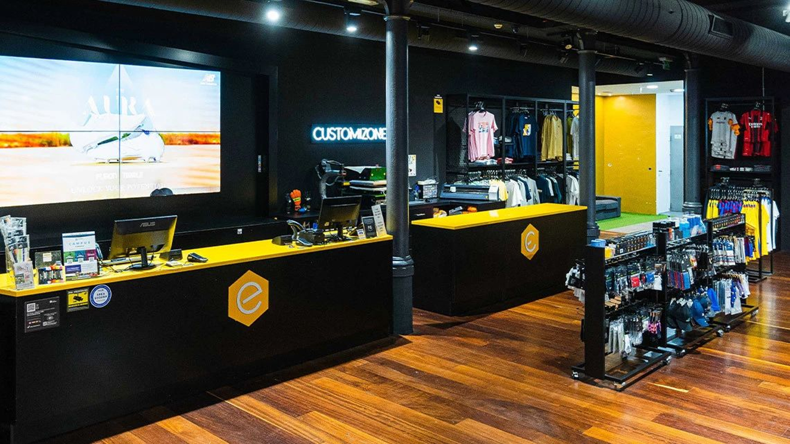 Una tienda de Fútbol Emotion.