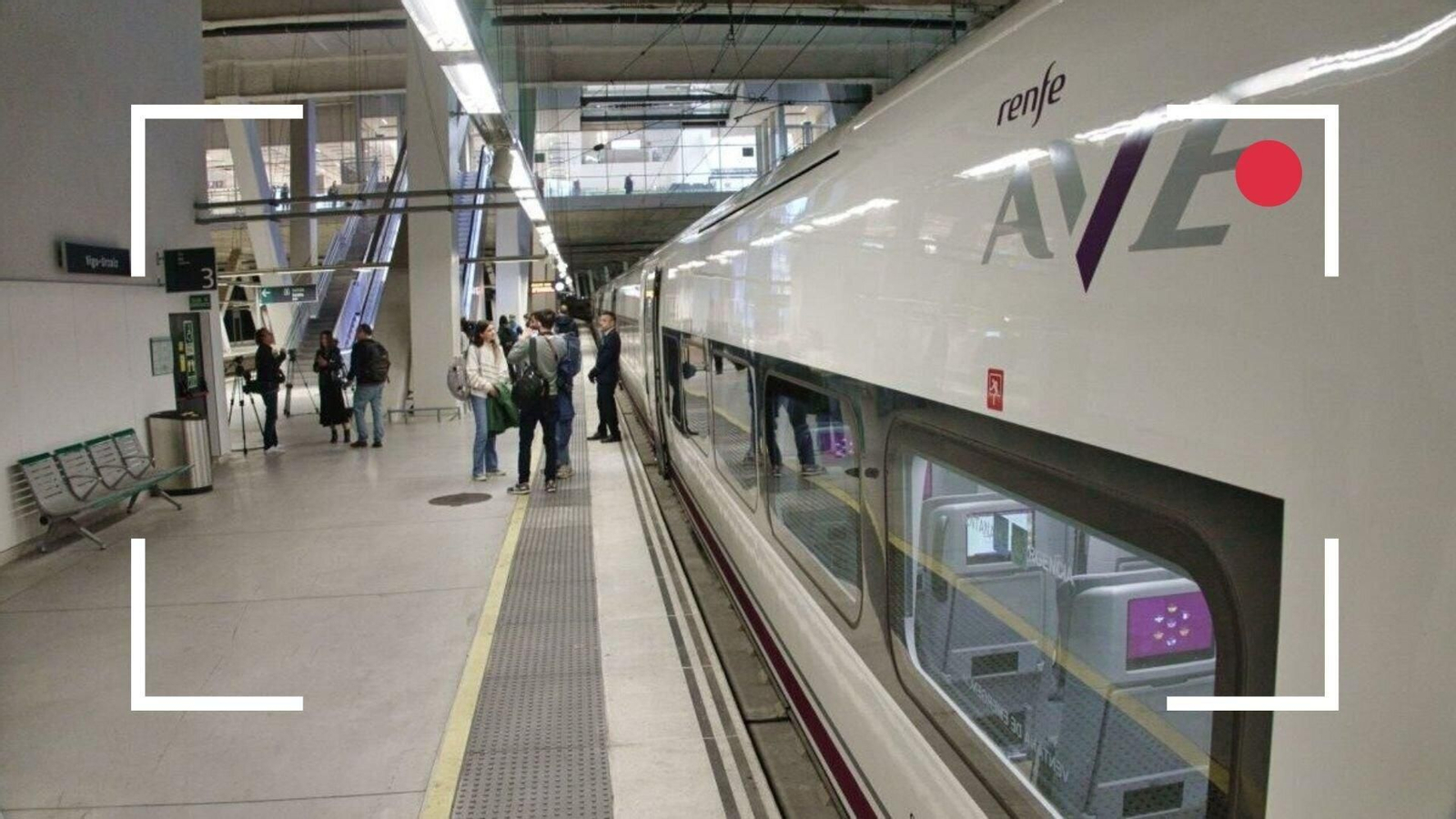 Pleno extraordinario sobre el AVE en Vigo.