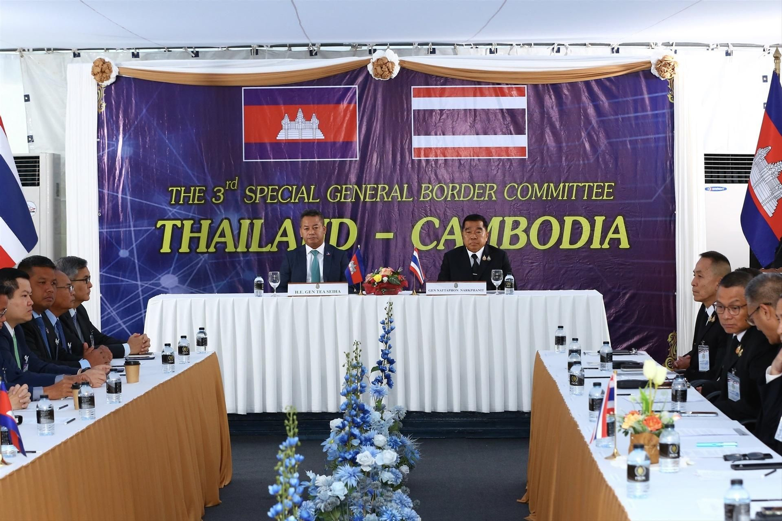 Tailandia y Camboya firman un alto el fuego