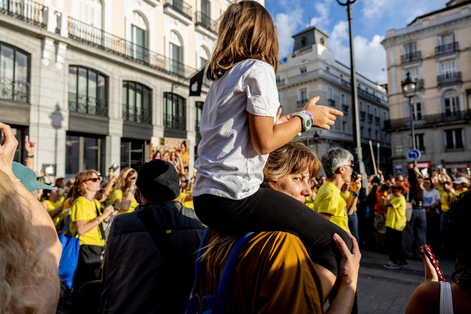 Galería | La acampada de Sol por una vivienda digna se sigue extendiendo y los congregados insisten en esta medida de presión