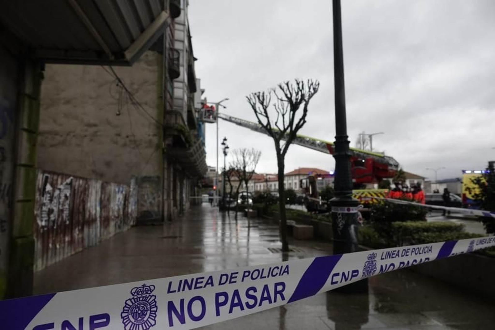 Se derrumba un edificio en el centro de Vigo _ Vicente Alonso 4