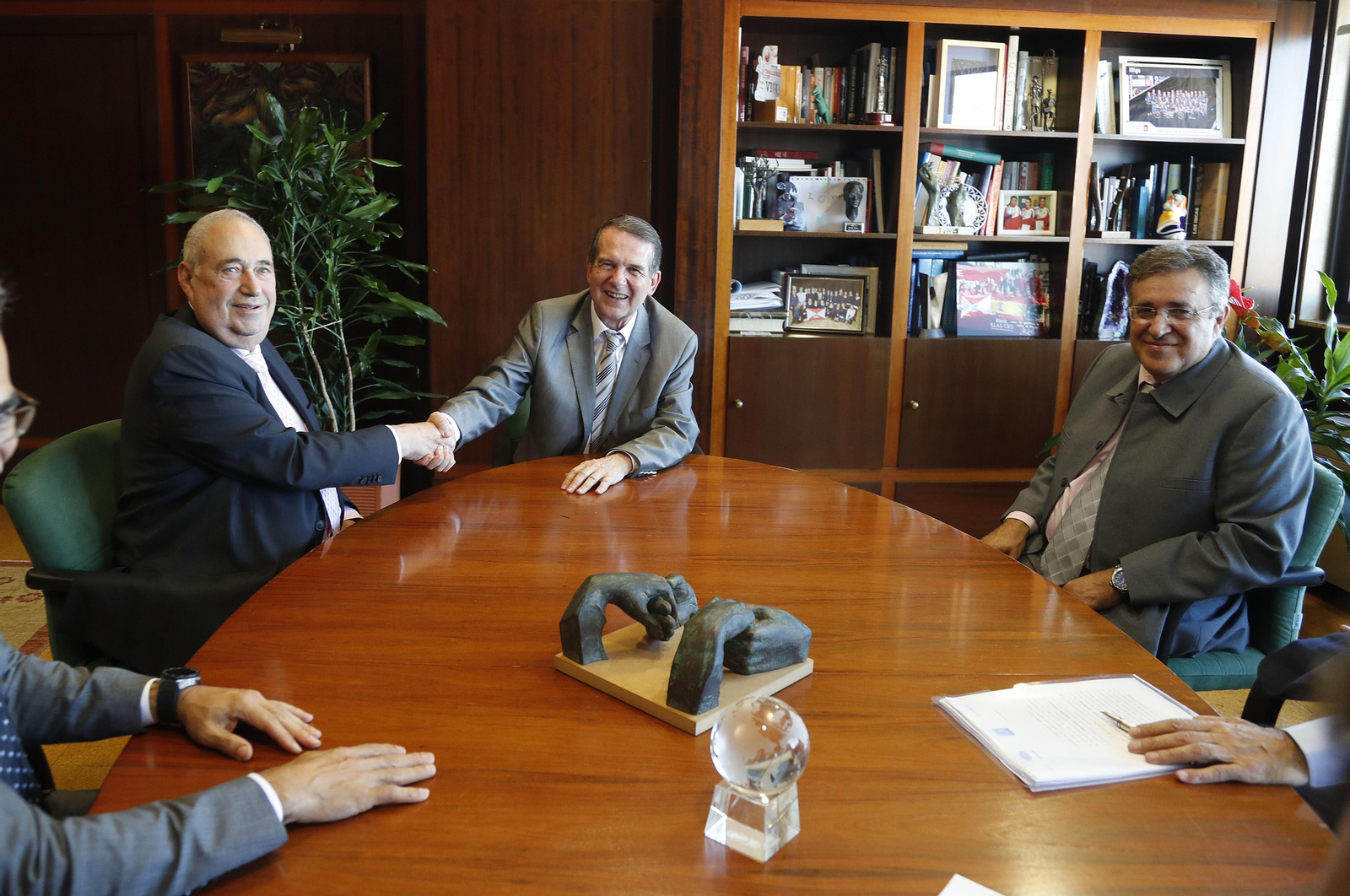 Manuel Jove, Abel Caballero y Javier Pardo, ayer.