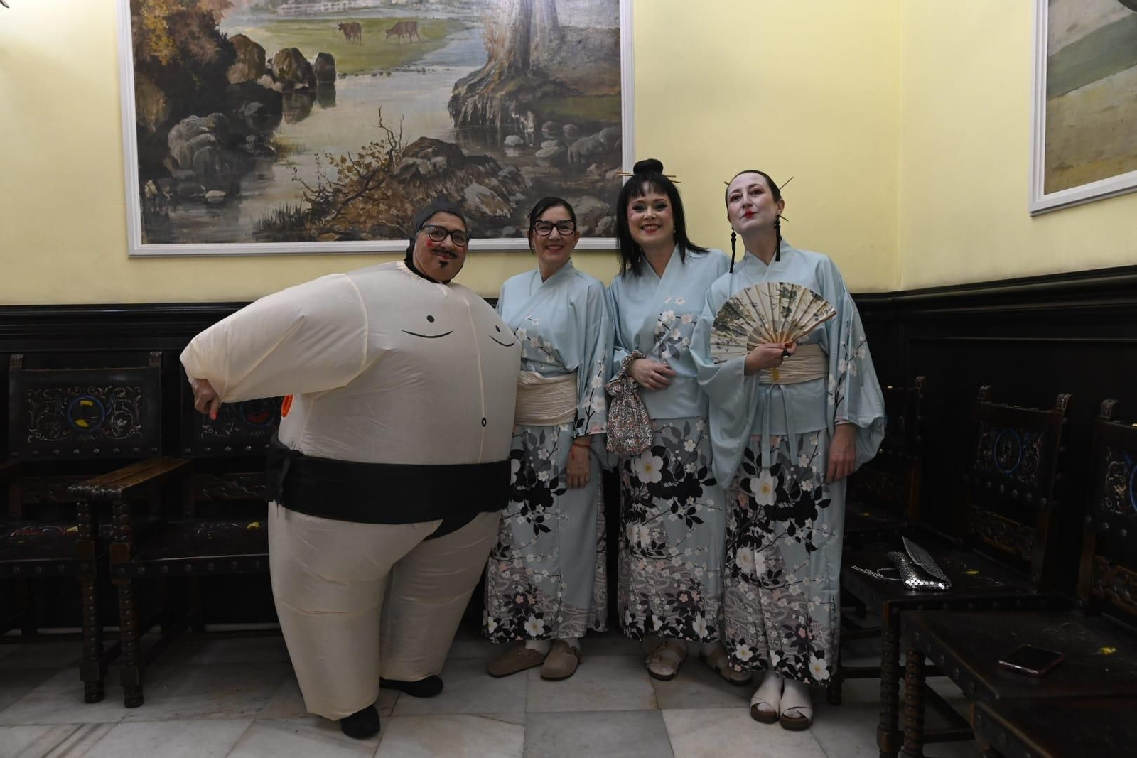 Así vivió Ourense su Jueves de Comadres