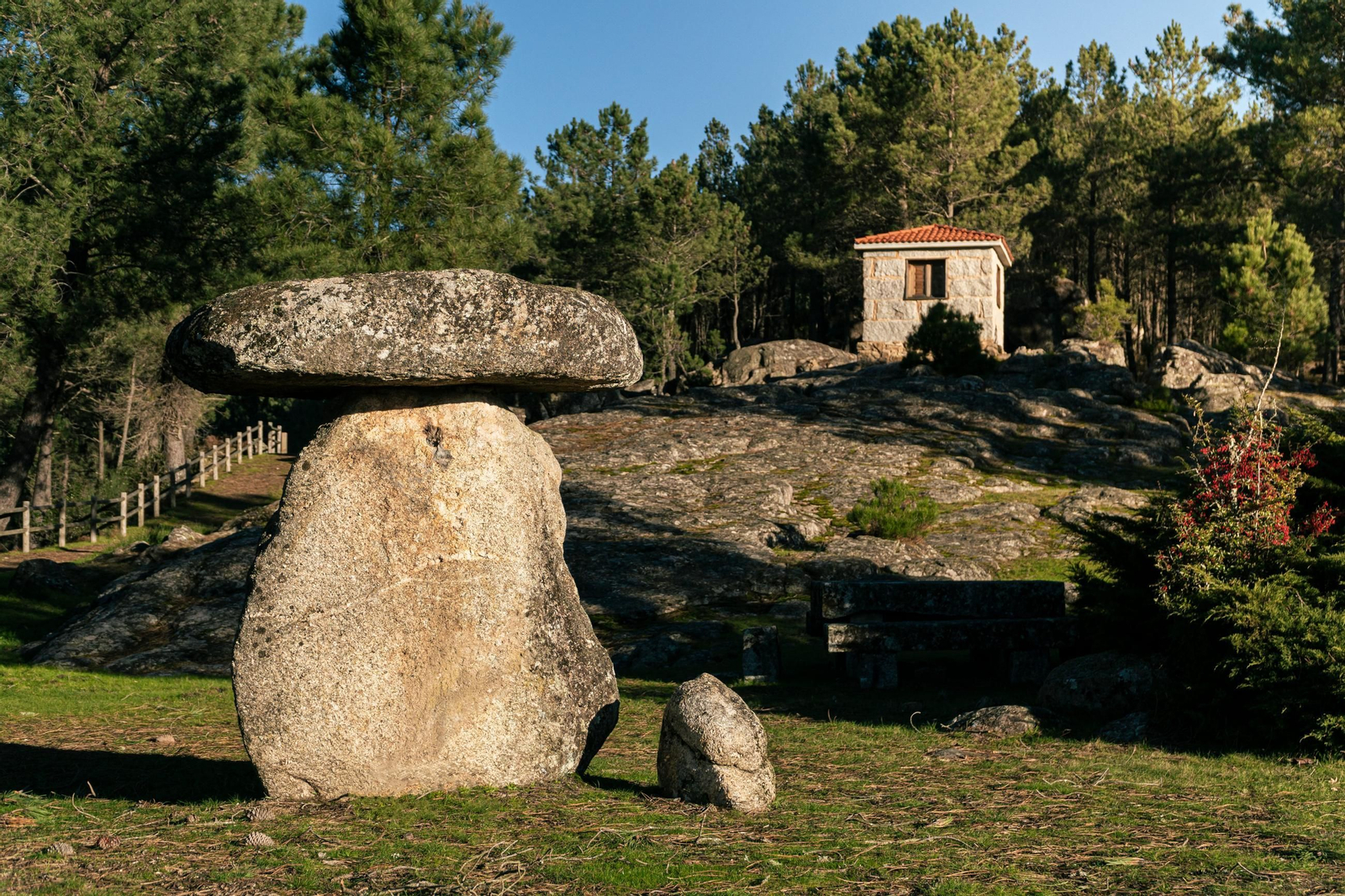 Caseta de vixilancia do Pedreiriño (Entrimo)