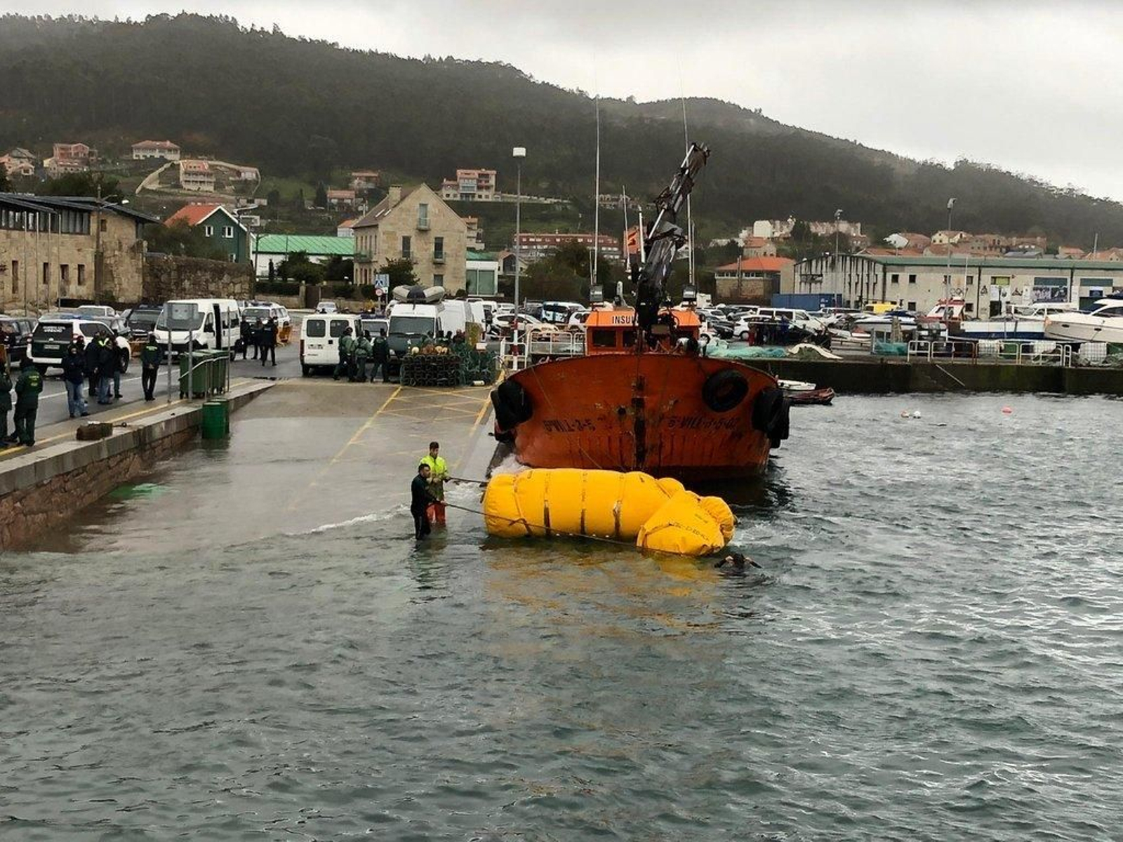 El narcosubmarino en la Ría de Aldán 8