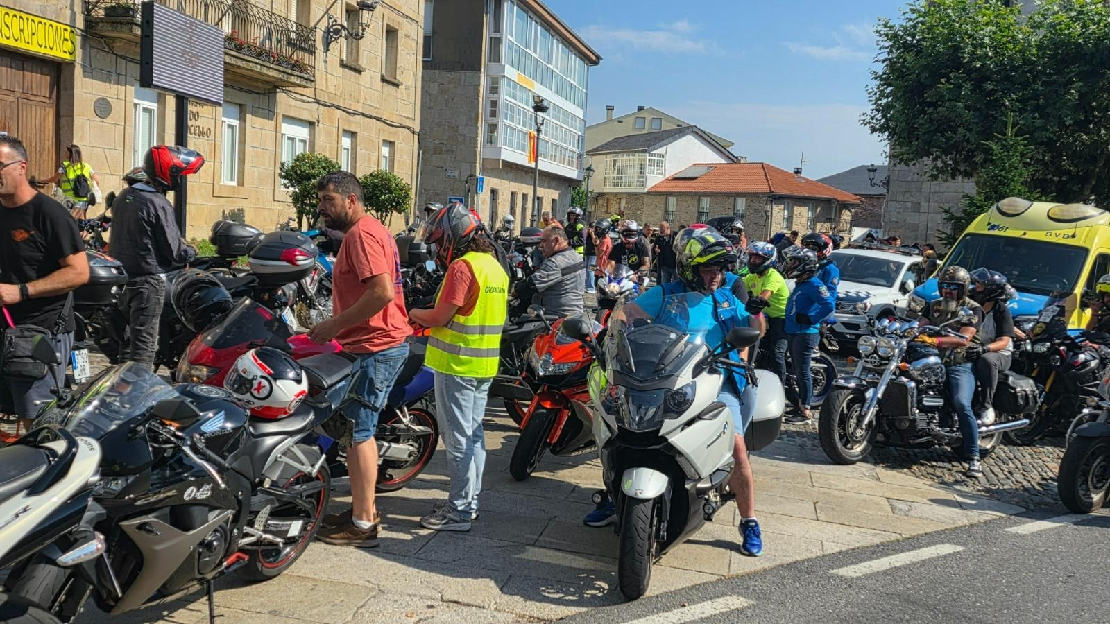 Galería | La XXI Concentración Mototurística reúne a cerca de 400 inscritos en A Pobra de Trives