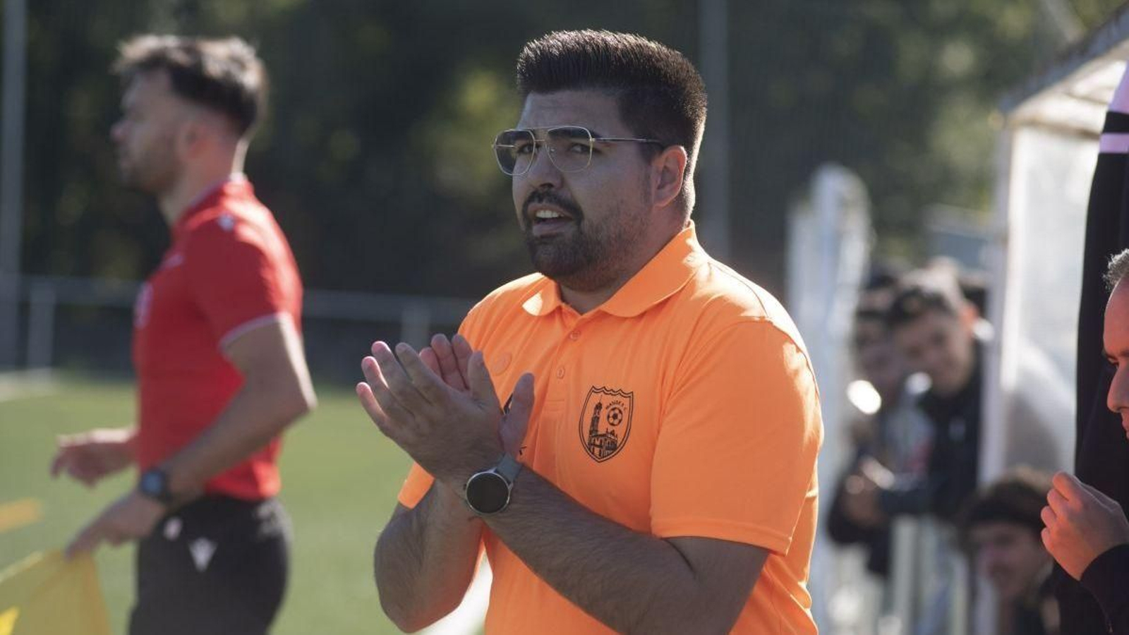 El entrenador del Maside, Jacobo Rodríguez, durante un partido con su equipo.