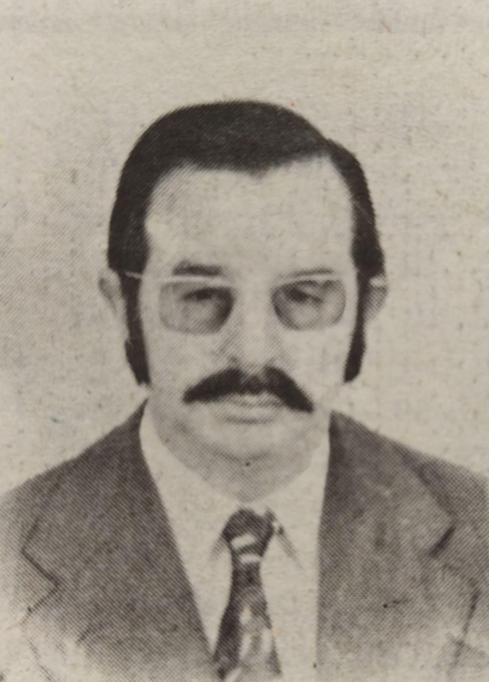 Manuel González López.