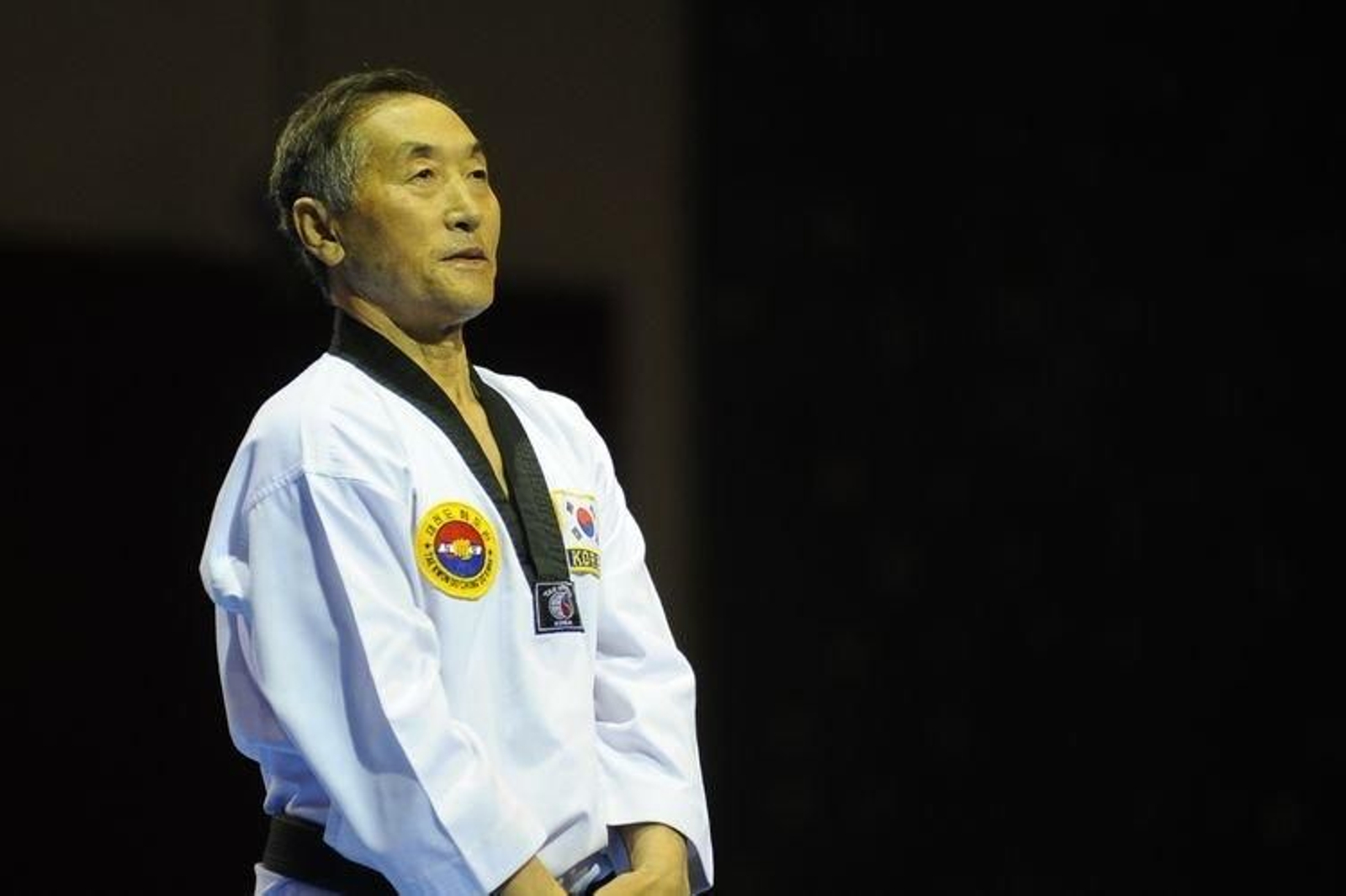 El Maestro Lee Dong Kyu, en la exhibición en el transcurso del homenaje que recibió el miércoles en Os Remedios.