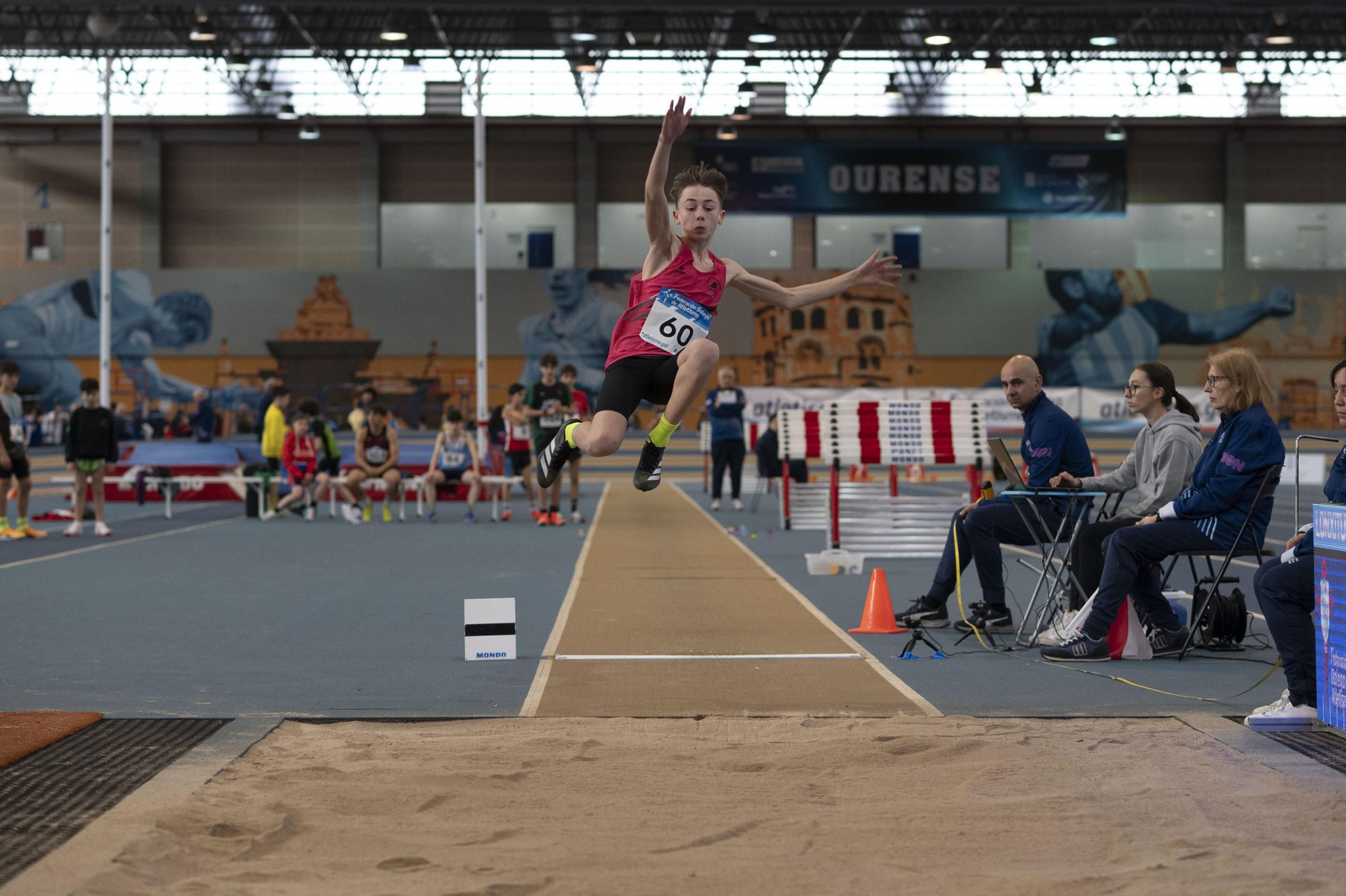 Galería | La cantera del atletismo gallego brilla y disfruta en Expourense