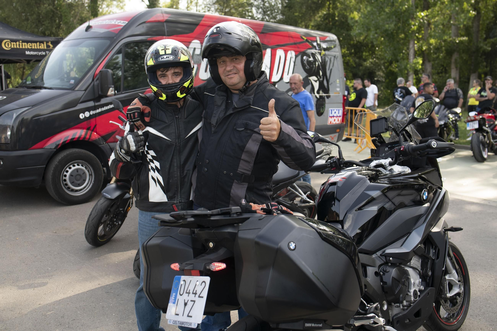 Galería | Las motos vuelven a recorrer Verín en una nueva concentración motera, en fotos