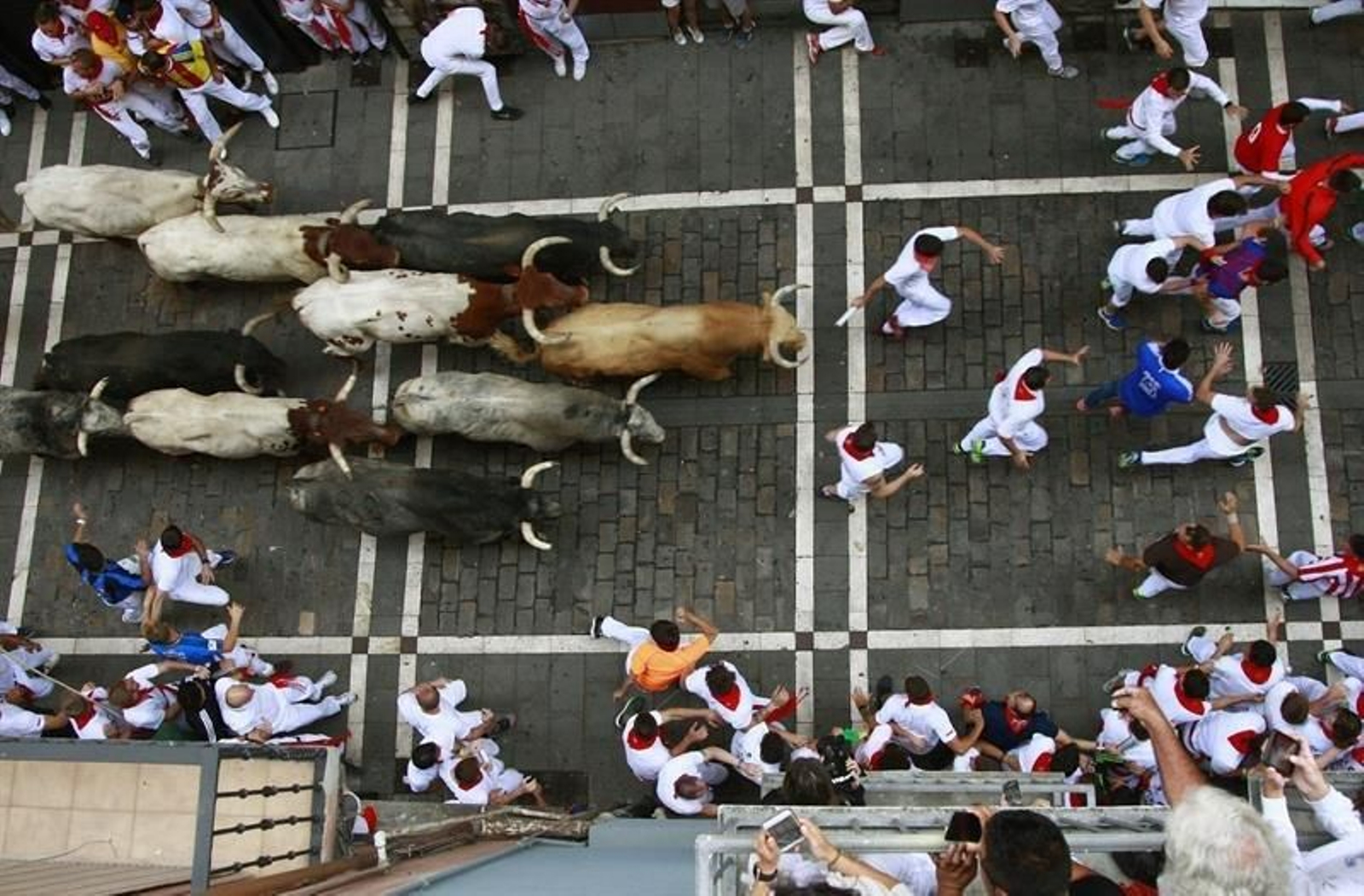 El primer encierro de los Sanfermines 18