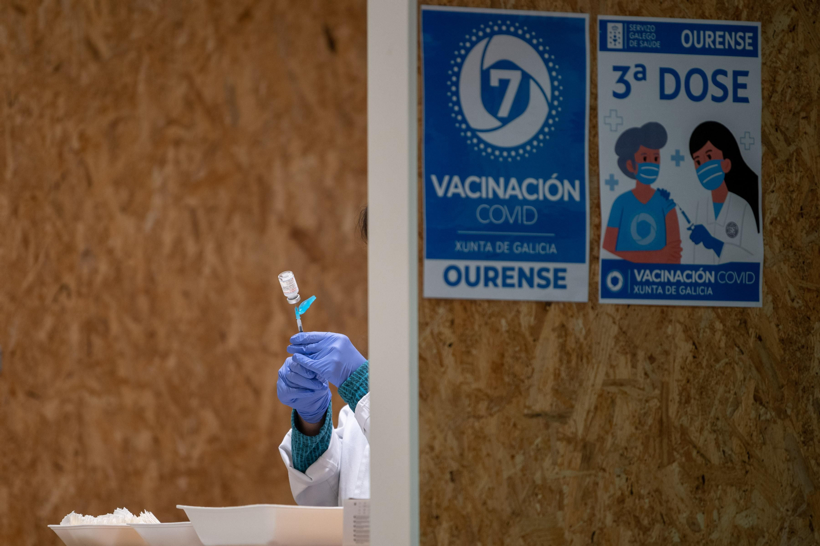 Jornada de vacunación en Expourense. (ÓSCAR PINAL)