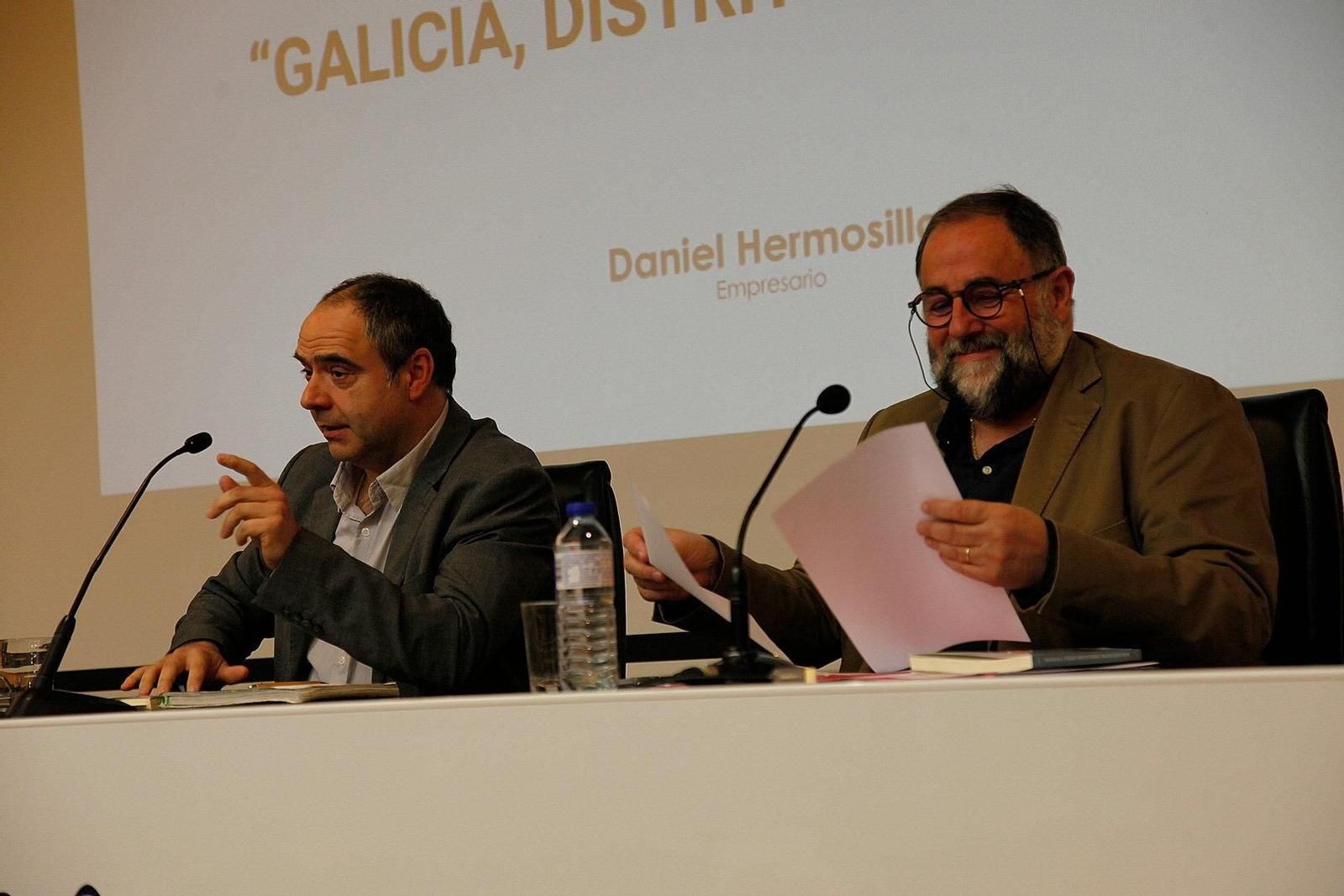 Hermosilla, xunto con Cabanelas.