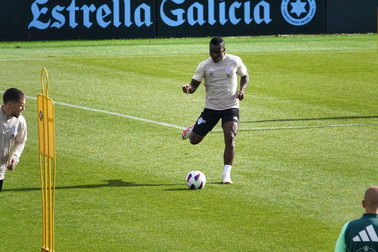 Entrenamiento del Celta en Mos.