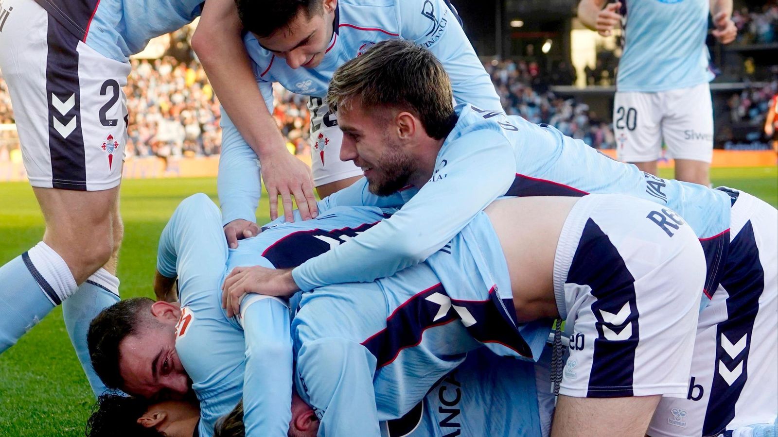 El Celta y el Athletic se enfrentan en Balaídos