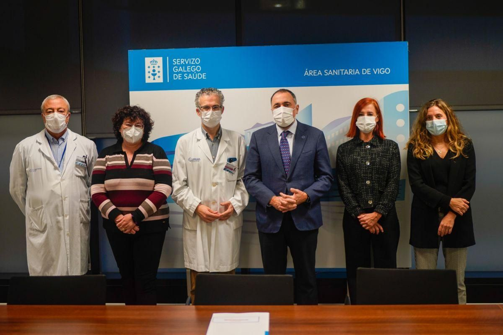 Javier Puente, África González, Alberto Fernández, Julio García Comesaña, Eva Poveda y Beatriz Gil.