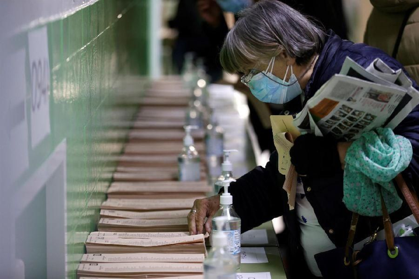 Madrid celebra unas elecciones marcadas por la pandemia 04