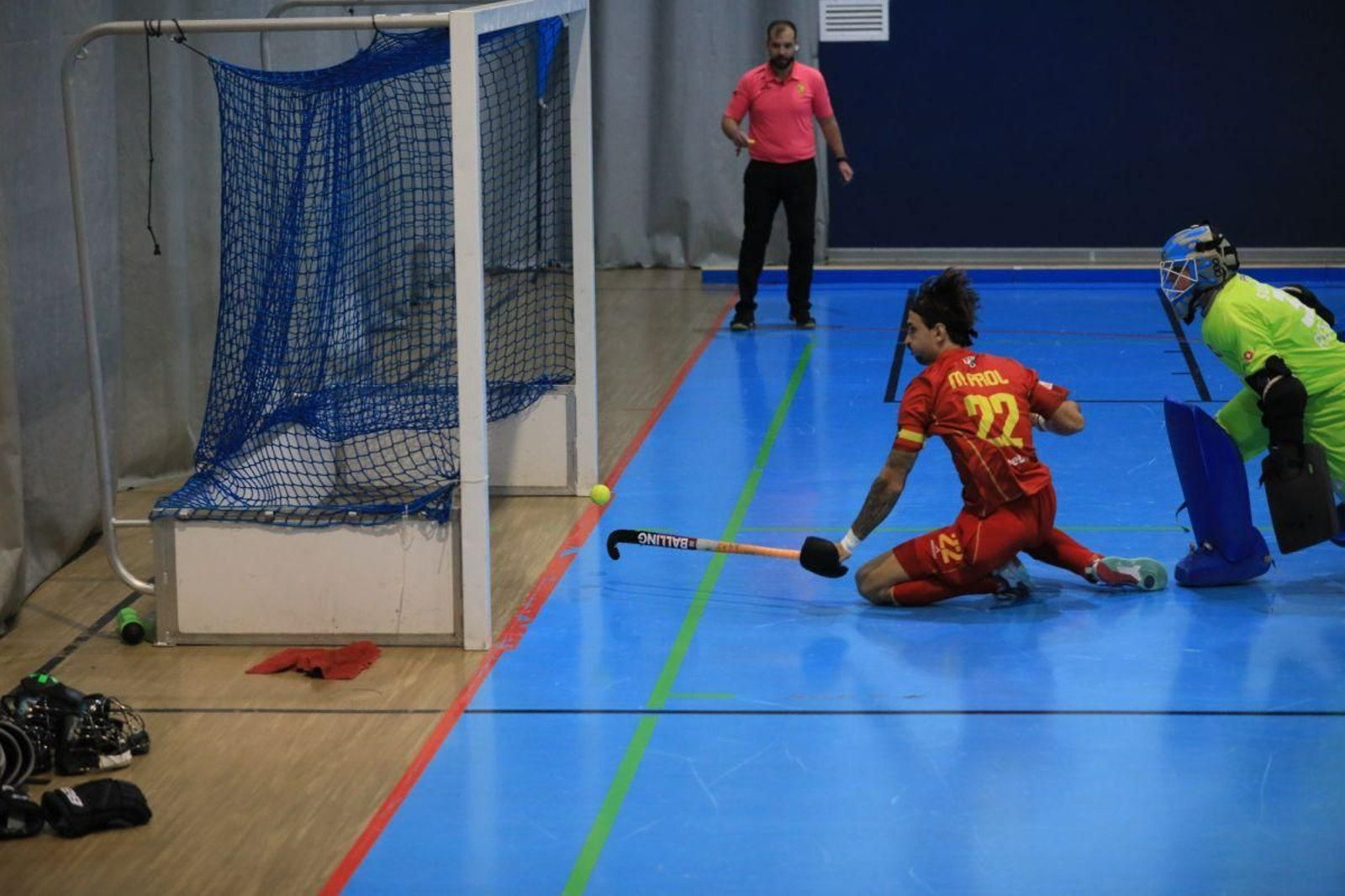 El ourensano Manu Prol, listo para marcar un gol.