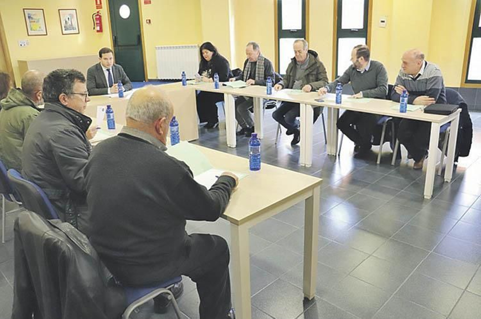 Encuentro de los representantes municipales, en el Concello de Cerdedo-Cotobade.