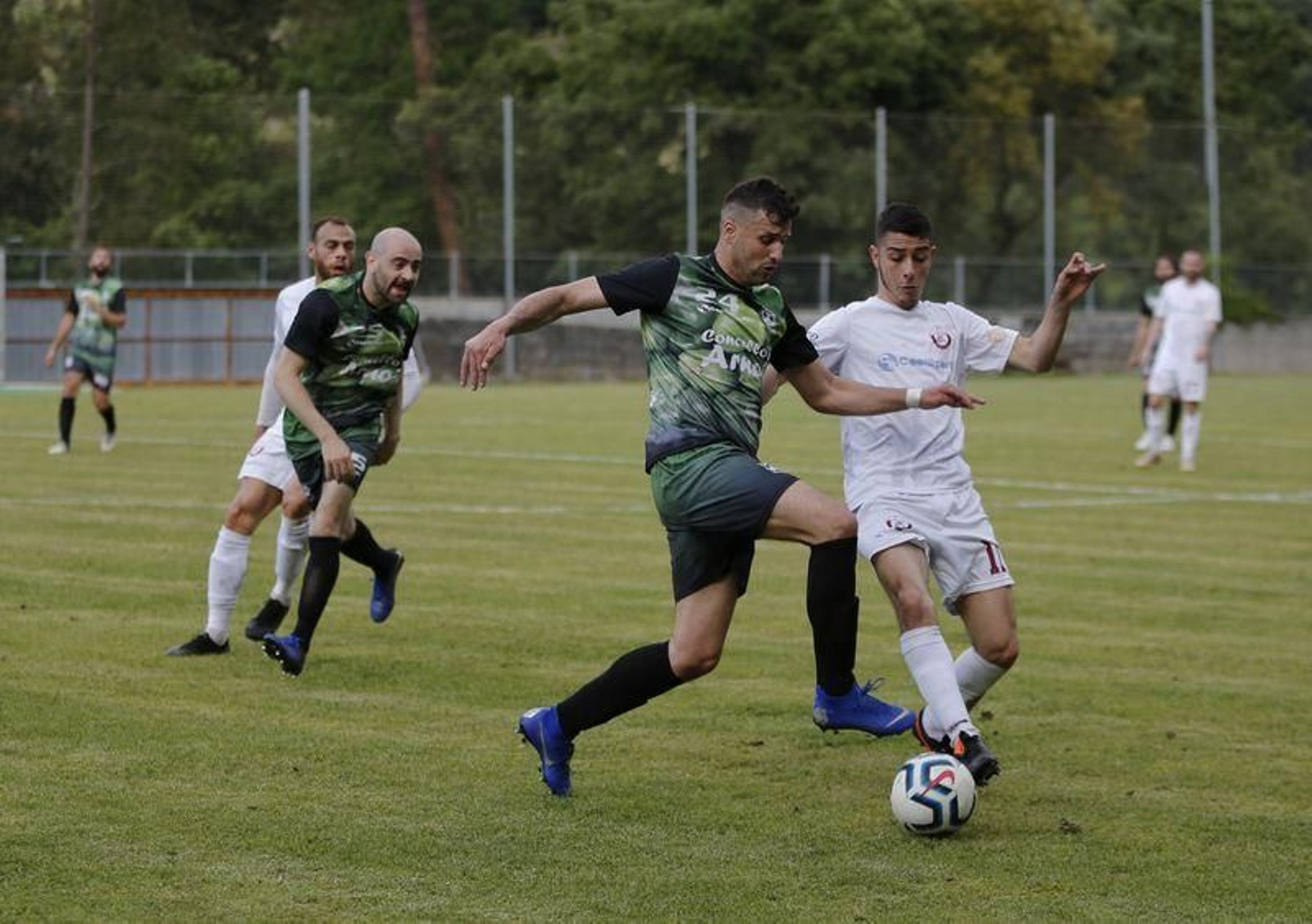 El partido entre el Arnoia y el Nogueira (Xesús Fariñas)