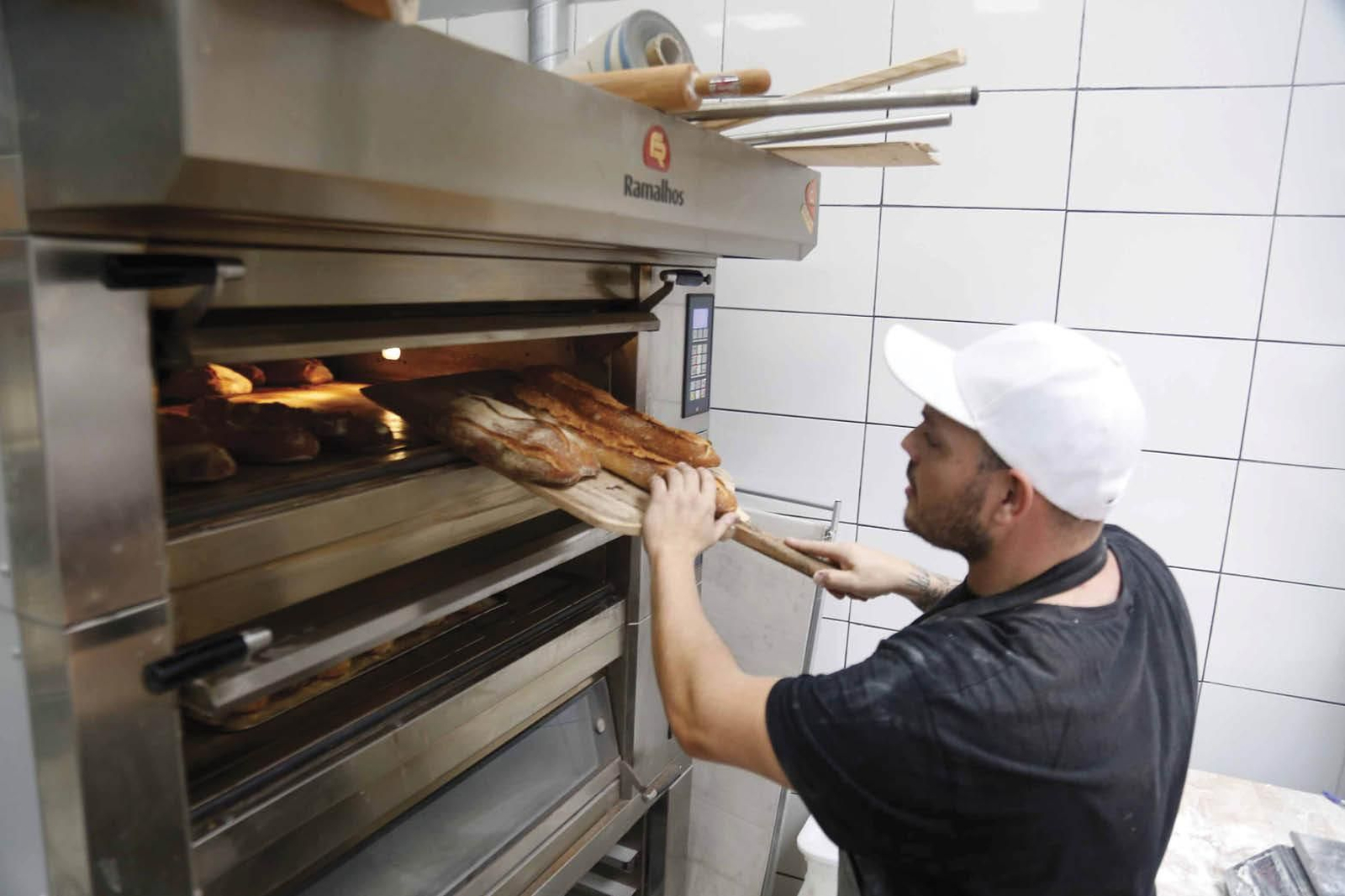 Imagen de archivo de un panadero de Vigo.