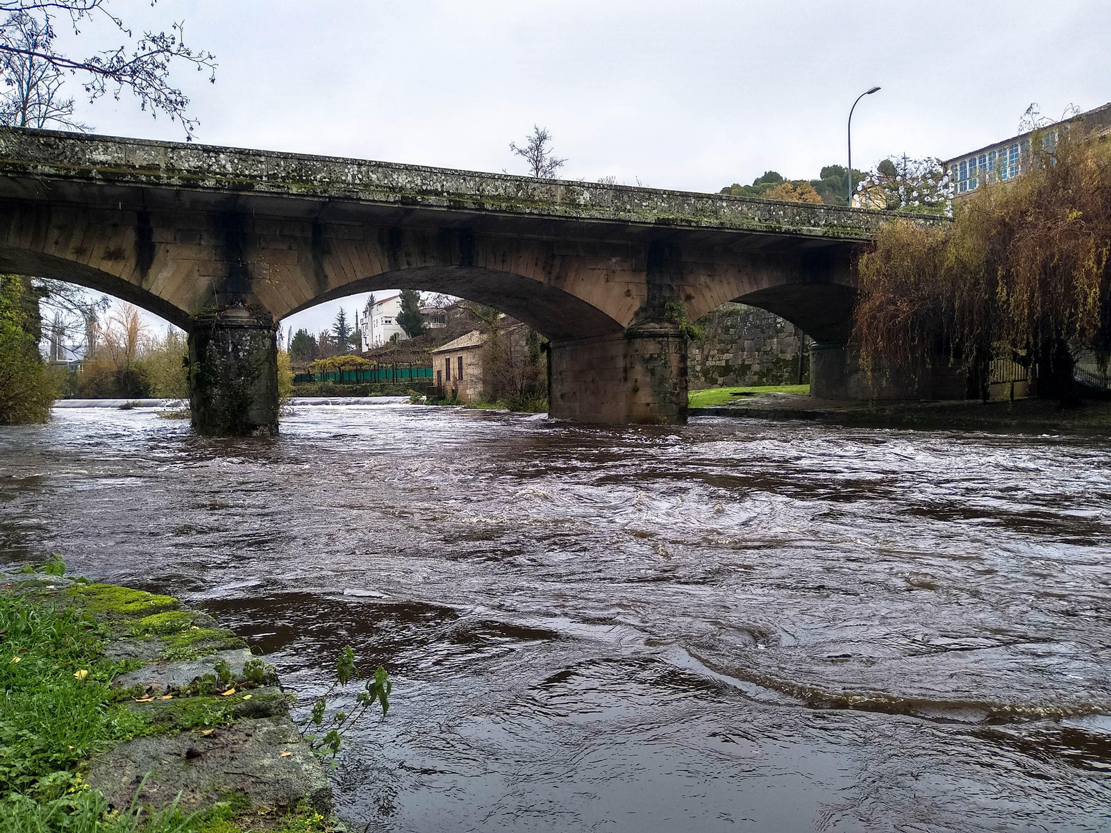 El río Arnoia, a su paso por Allariz