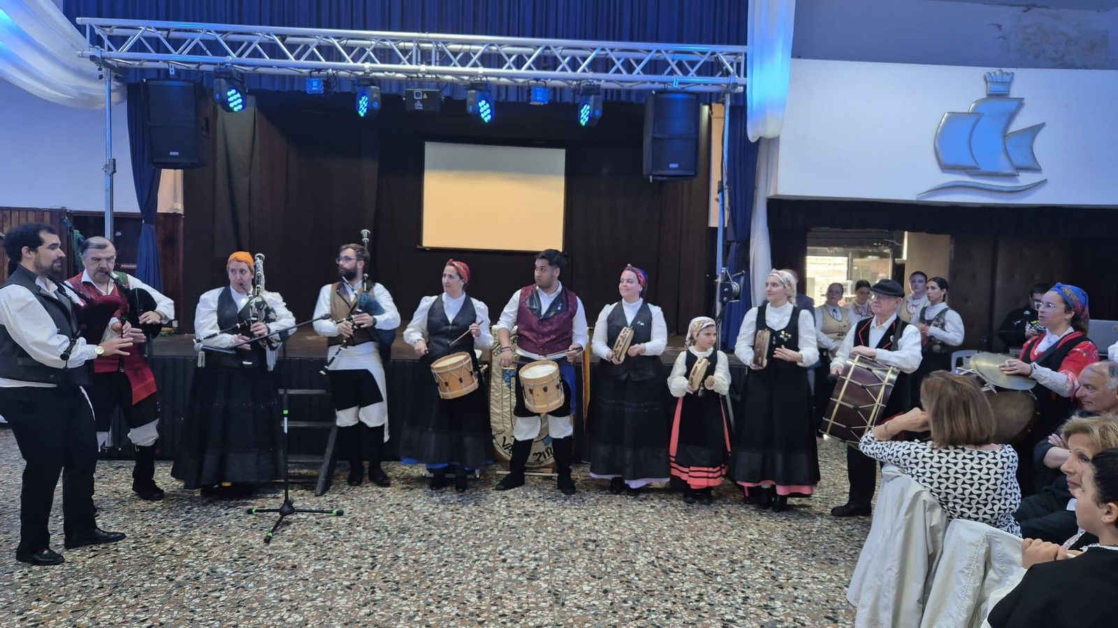 El Centro Gallego Valle Miñor de Uruguay celebra su 77 aniversario