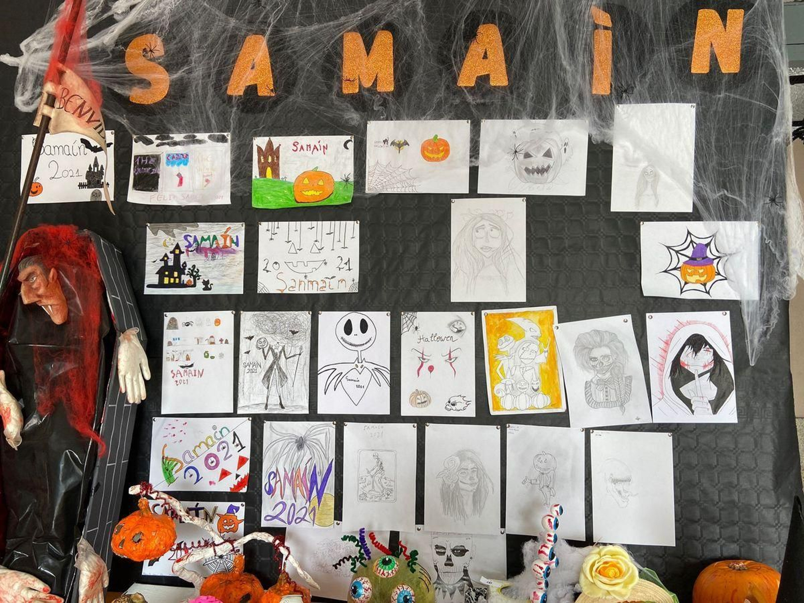 12 de Outubro. O instituto organizou un concurso de debuxos.