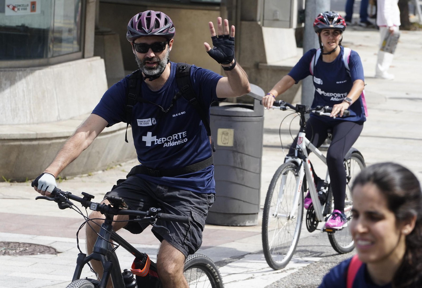 Galería | El ciclismo toma Vigo con la primera edición del Día de la Bici de Atlántico