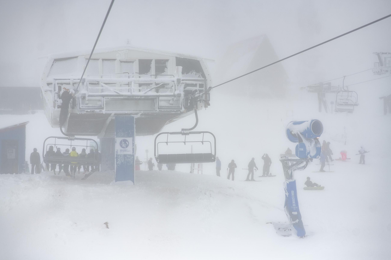 Cabeza de Manzaneda. 23/12/2025. Primeiro día de apertura da estación de montaña de Manzaneda nesta tempada 25/26.
Foto: Xesús Fariñas