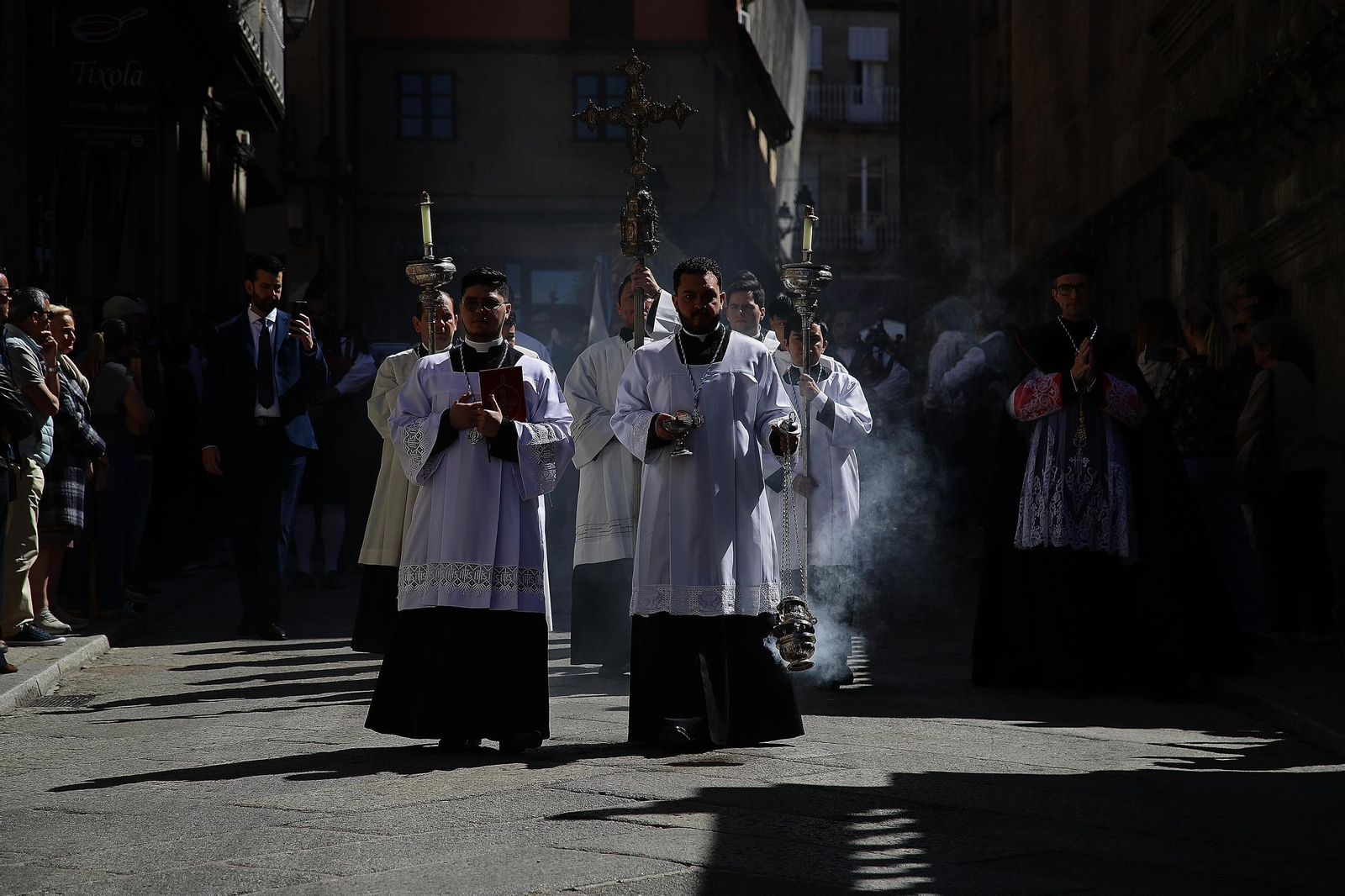 Galería | La procesión del Encuentro pone fin a la Semana Santa en Ourense