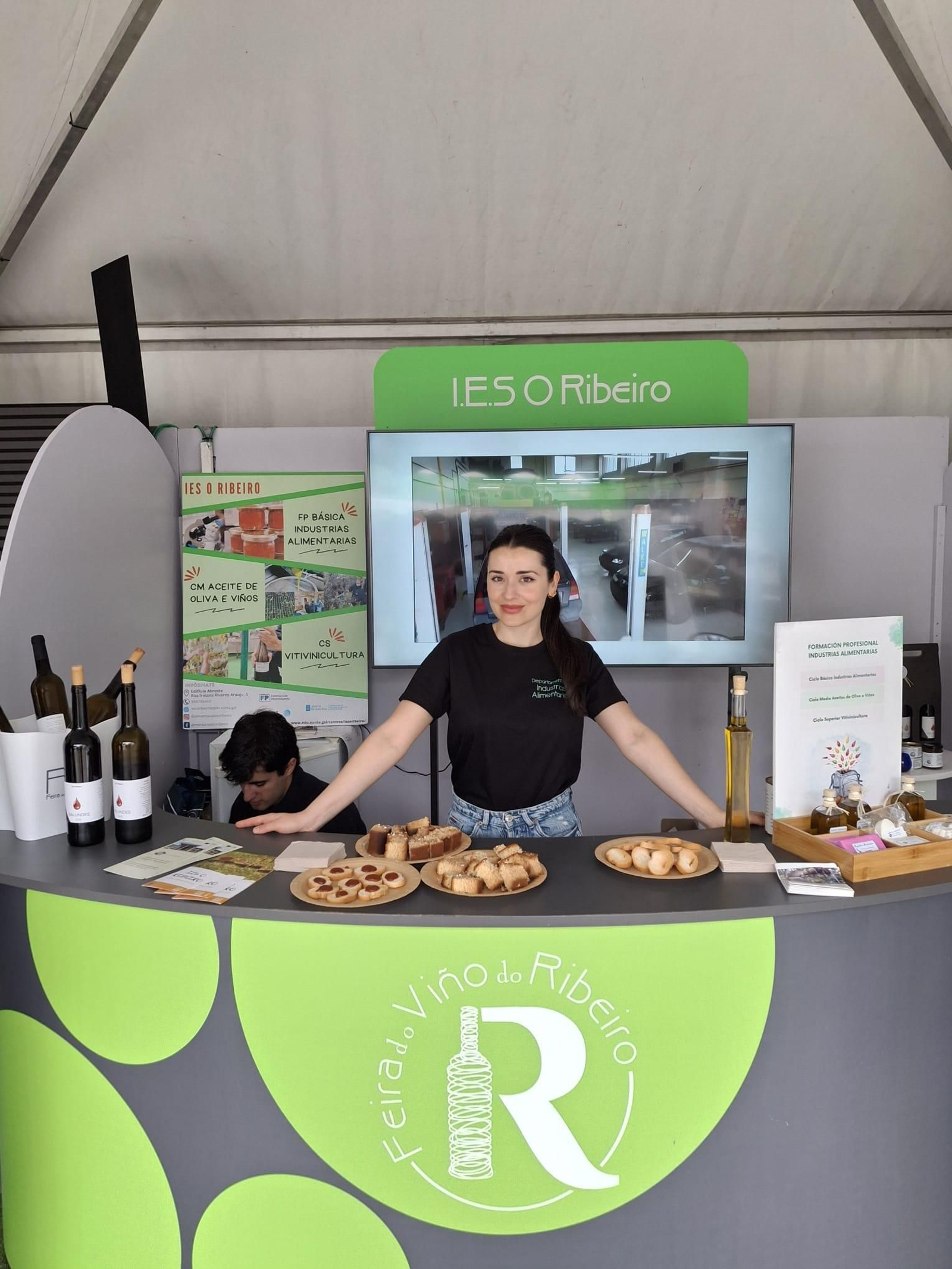 O IES O Ribeiro participou na Feira do Viño de Ribadavia