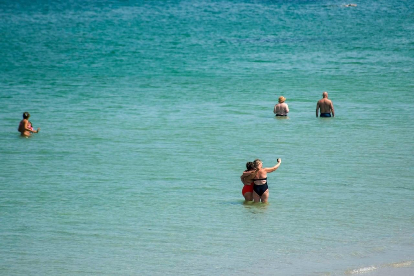 Galería | Vigo busca refugio del calor en sus playas