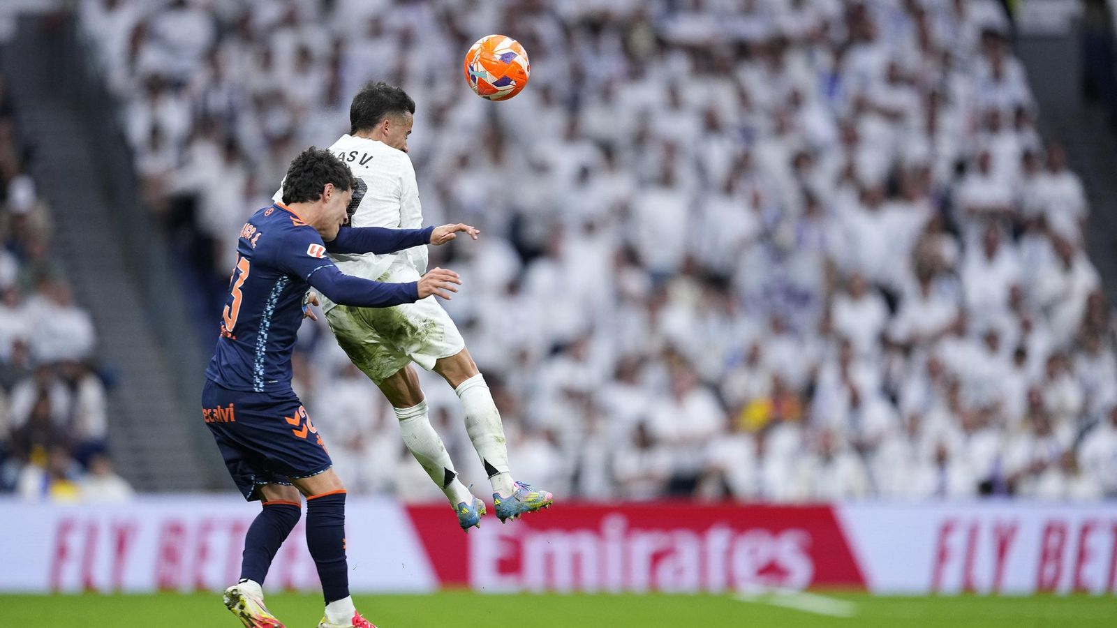 Galería | Partido entre el Real Madrid y el Celta en el Bernabéu