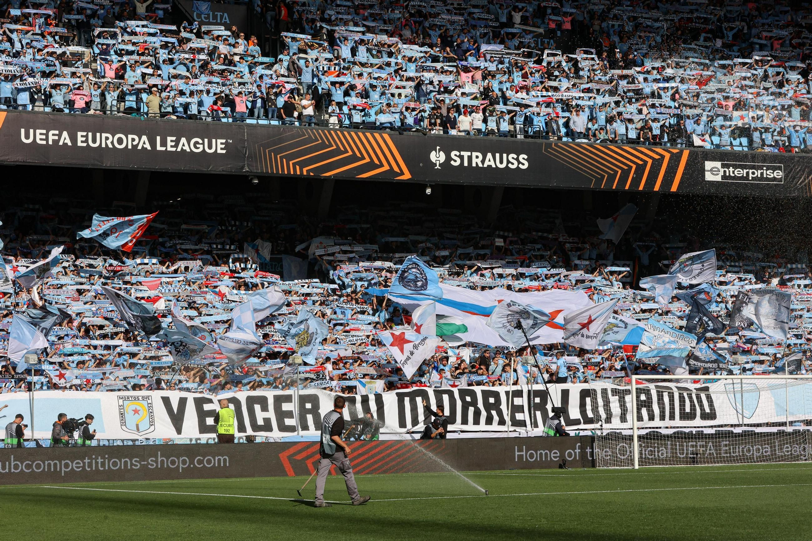 Galería | La goleada del Friburgo puso fin al sueño europeo del Celta