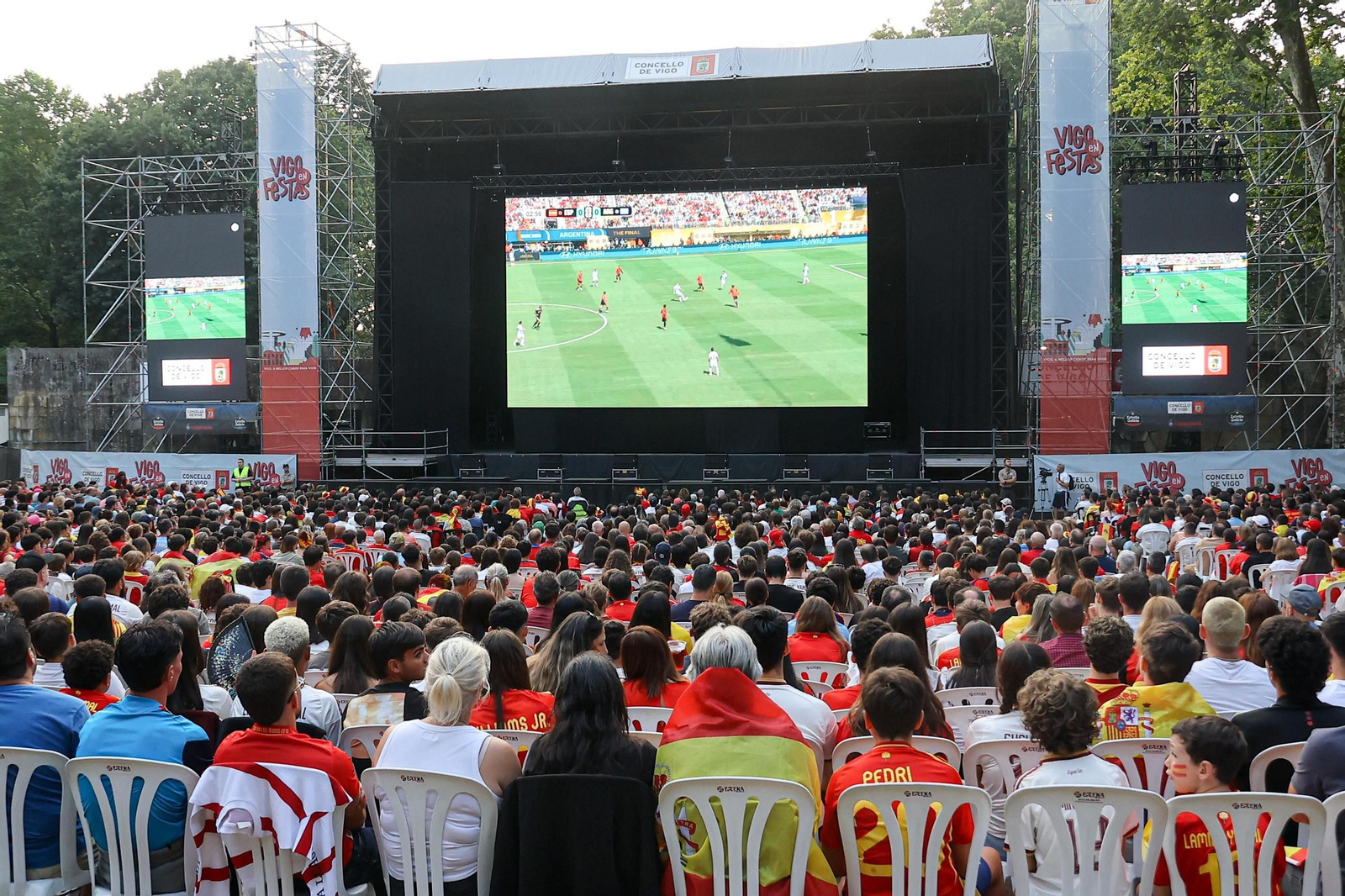 Galería | Vigo celebra la victoria de España en el Mundial 2026