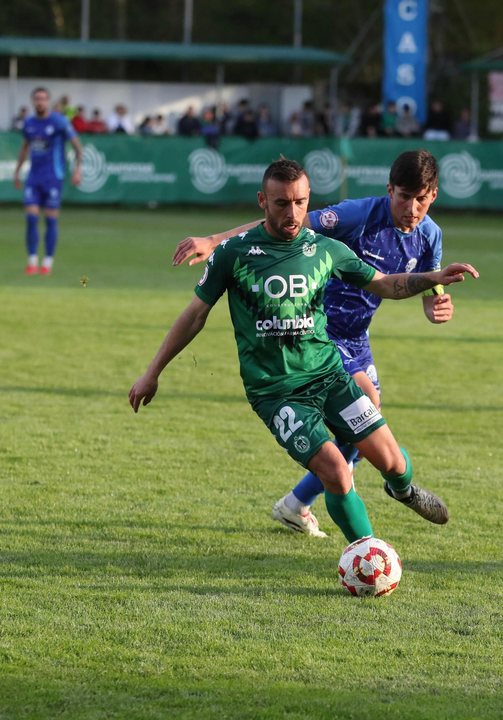 Galería | Empate a uno entre el CD Arenteiro y Ourense CF en el derbi termal