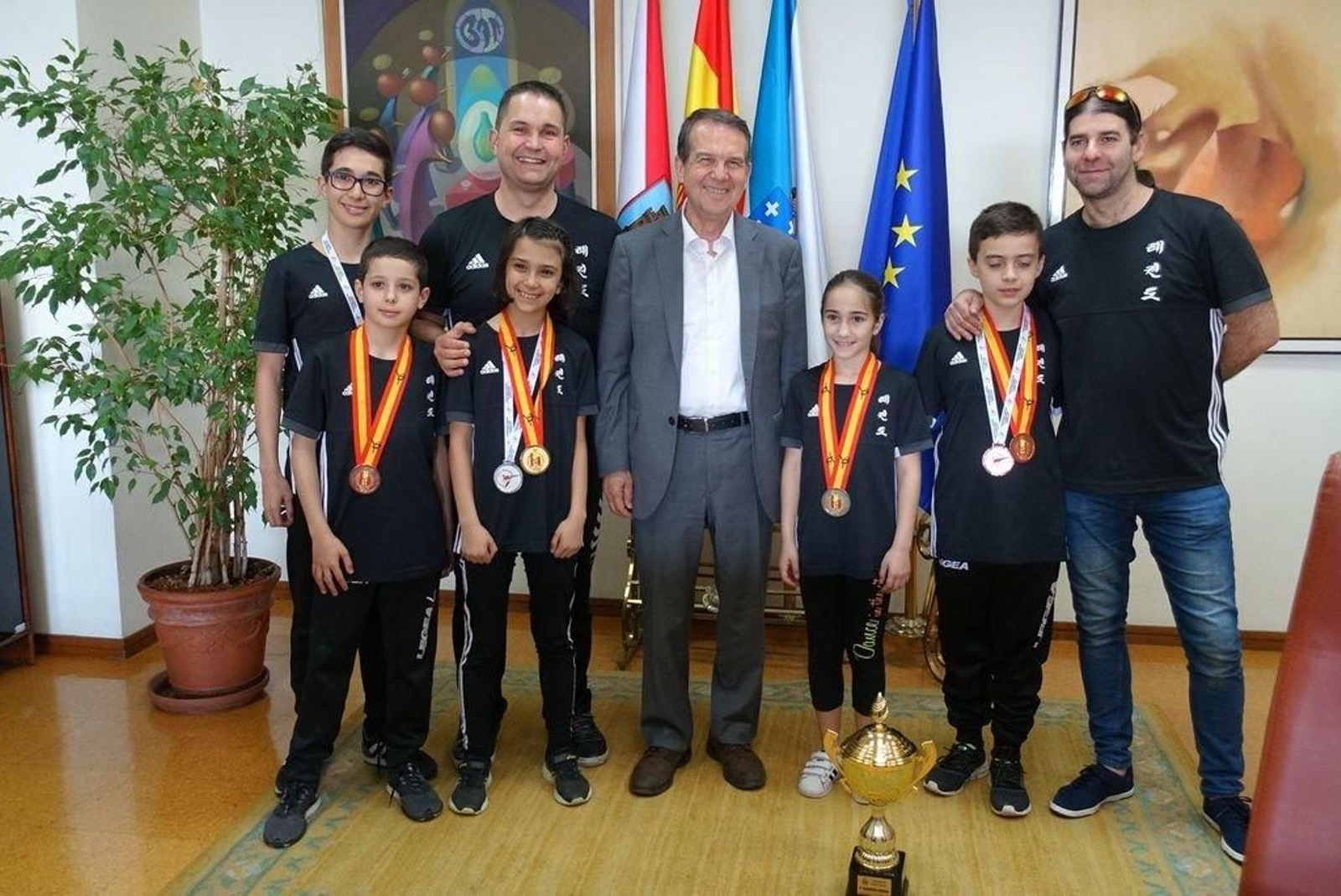 Caballero recibió a la escuela Kae Sport