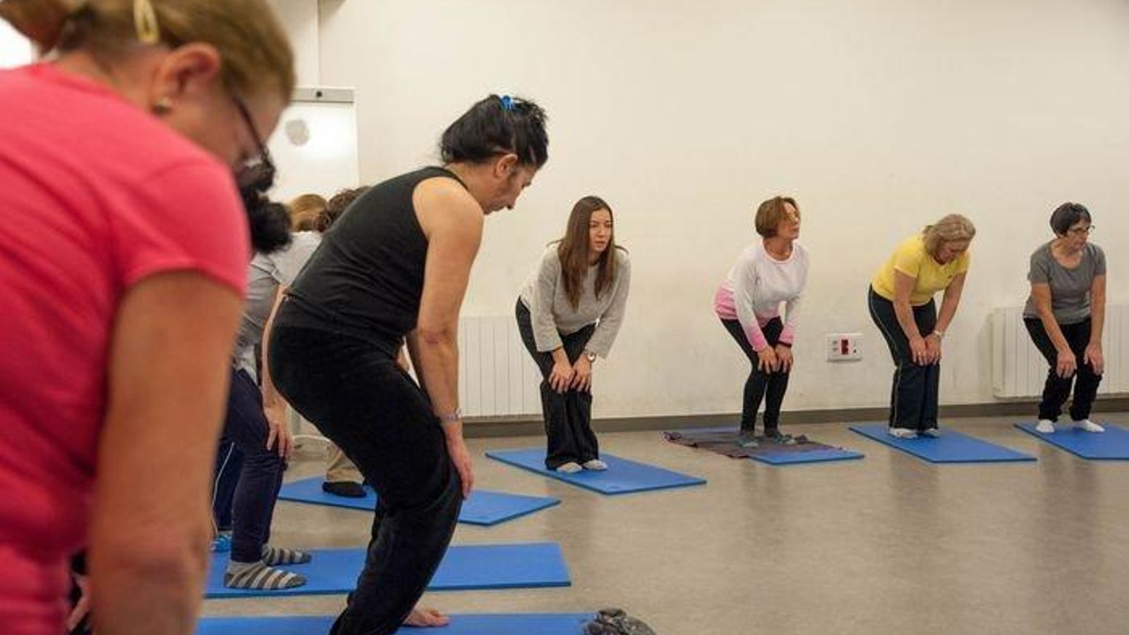 OURENSE (CENTRO CULTURAL COLÓN). 18/01/2018. OURENSE. Clases de ioga en el centro cultura de Colón. FOTO: ÓSCAR PINAL